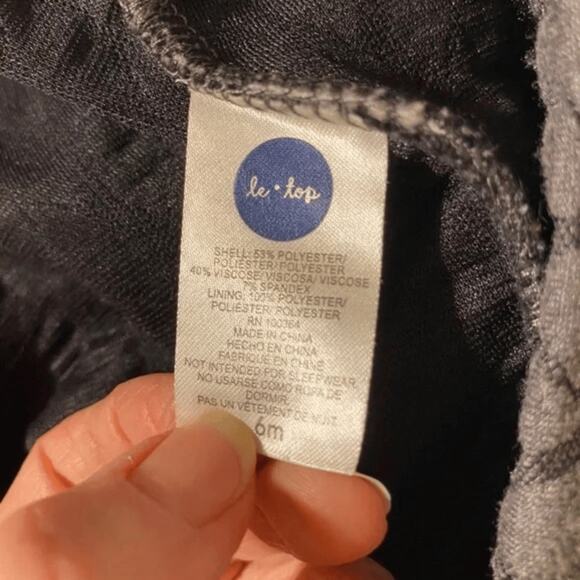 Le Top Baby Girls Gray Quilted Knit Dress Size 6 Months Long Sleeve - Picture 8 of 8